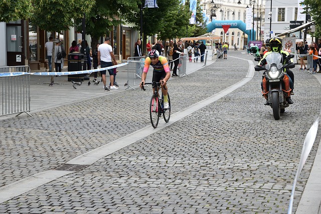 战术选择提 战术选择提